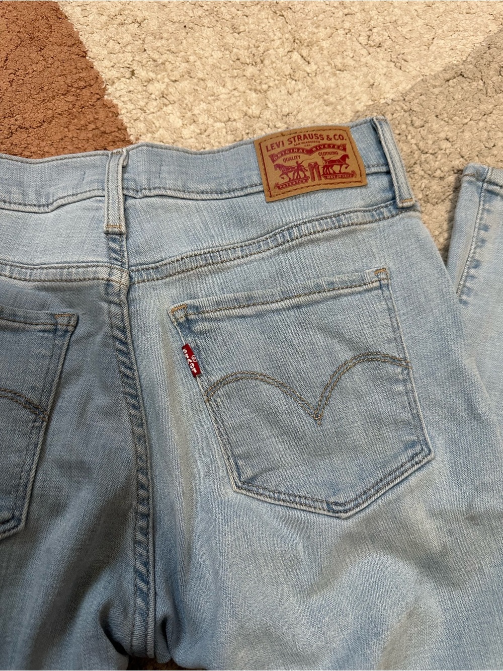 Levi's women’s Light Blue Denim Jeans